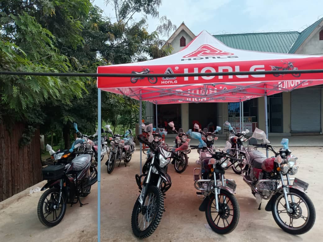 HONLG motorcycle dealer shop cooperation case 1 in Tanzania